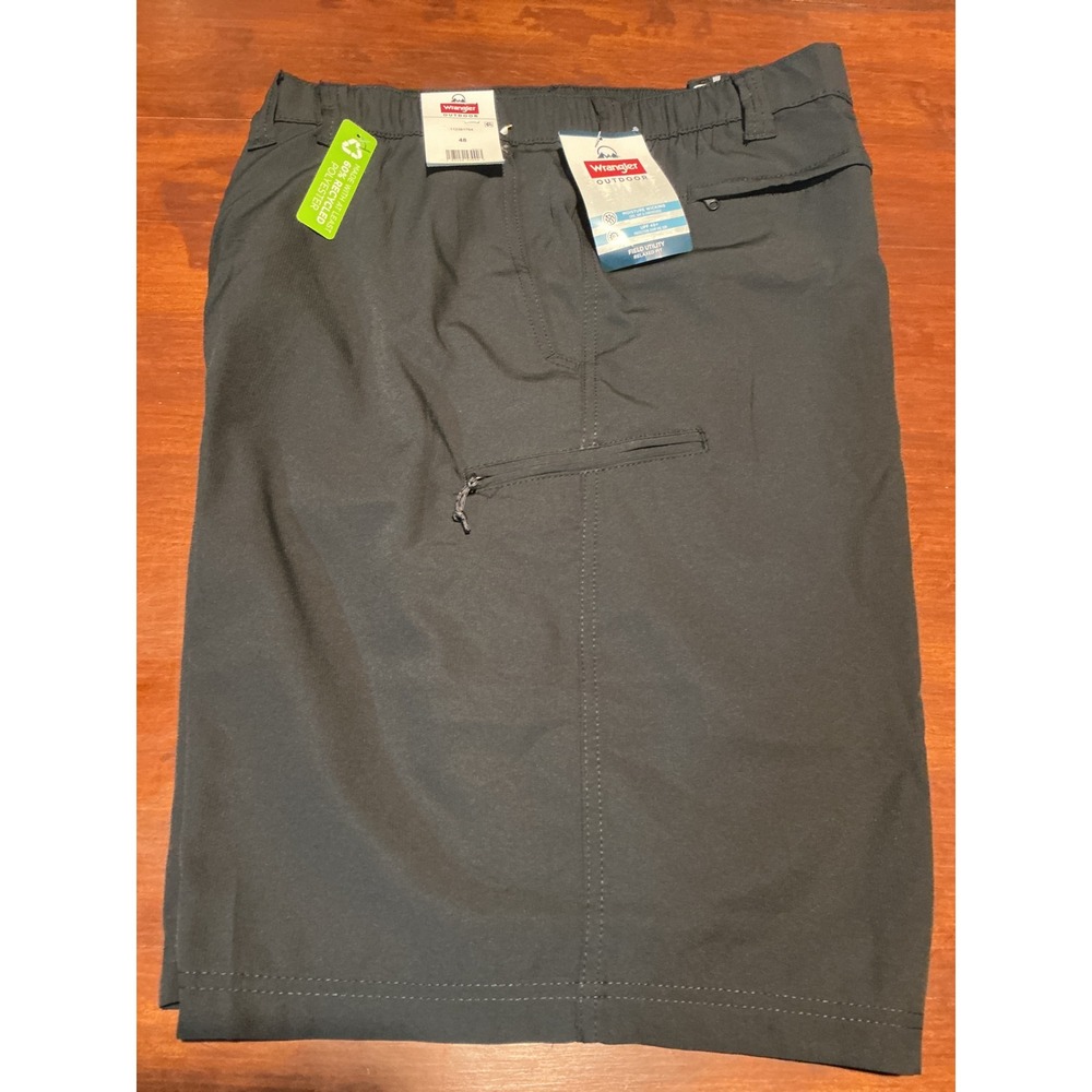 Wrangler Outdoor Field Utility Shorts Mens 48 Gray Relaxed Fit 112381764 NWT